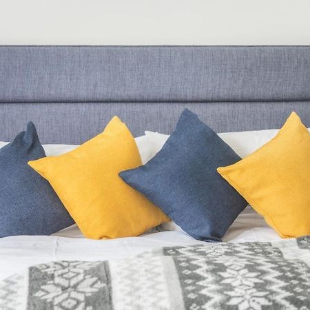 Coast View Luxury Apartment Lyme Regis Eksteriør billede